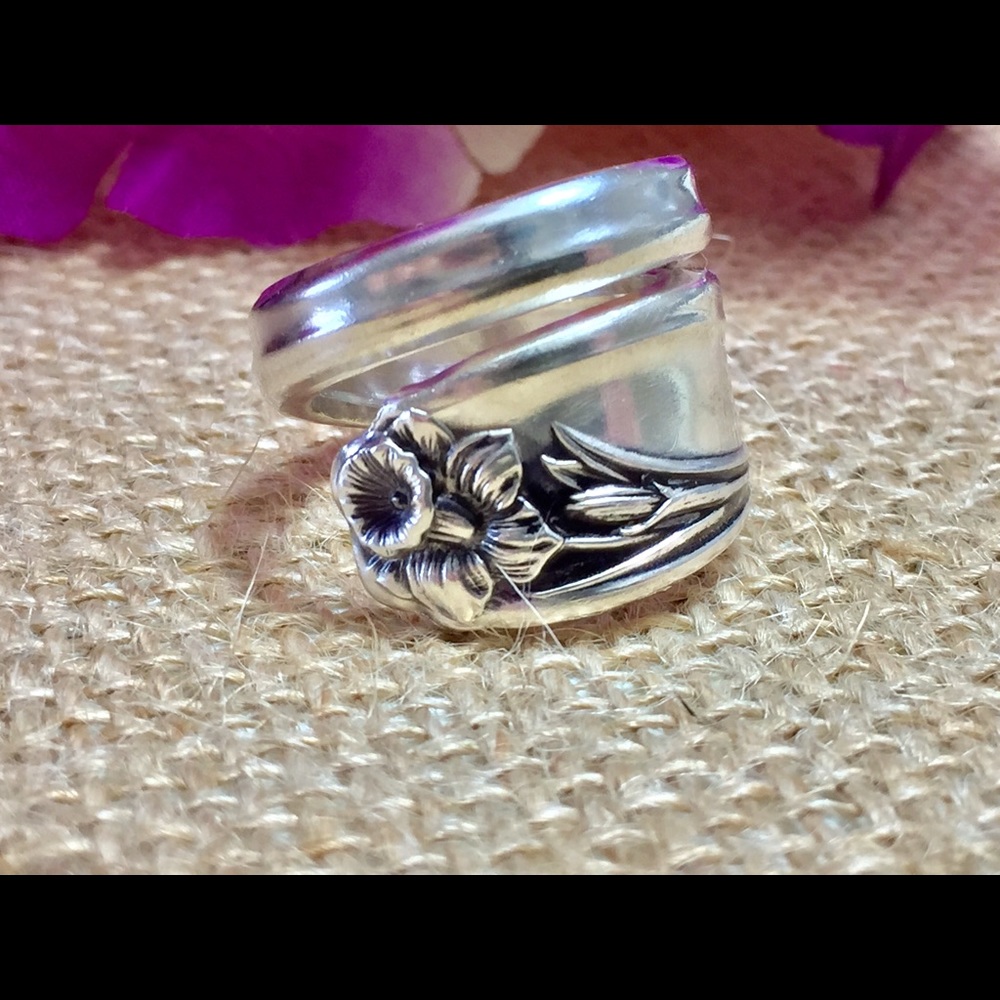 Vintage Sterling Silver Plate Ring Handmade Floral